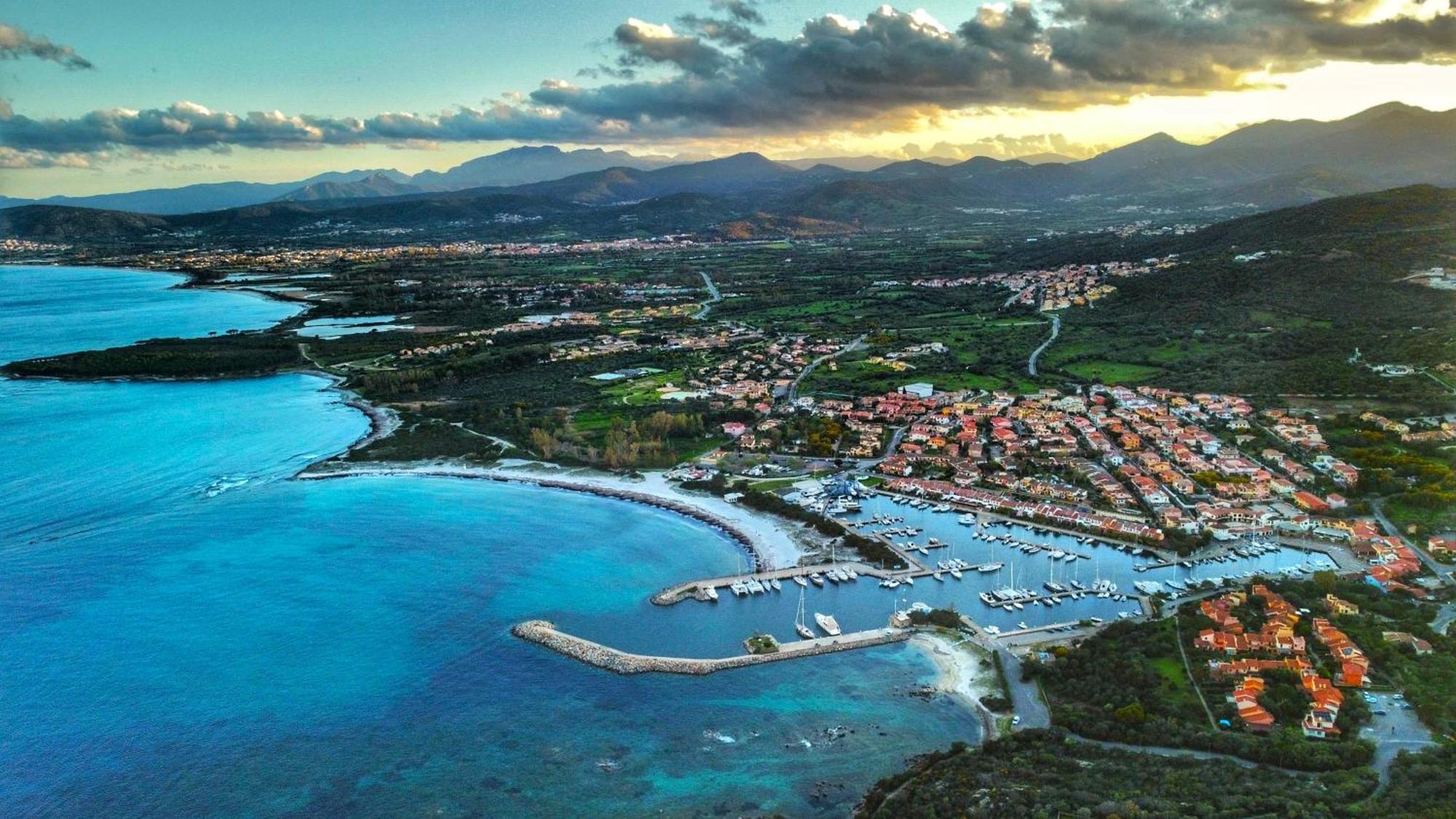 Porto Ottiolu Resort Ngoại thất bức ảnh